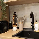 Fountain Bloom