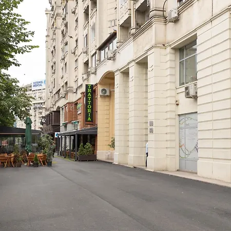 Fountain Bloom 公寓 *