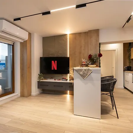 Fountain Bloom Apartament *