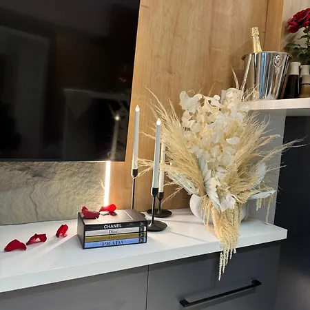 Fountain Bloom Apartment Bukarest